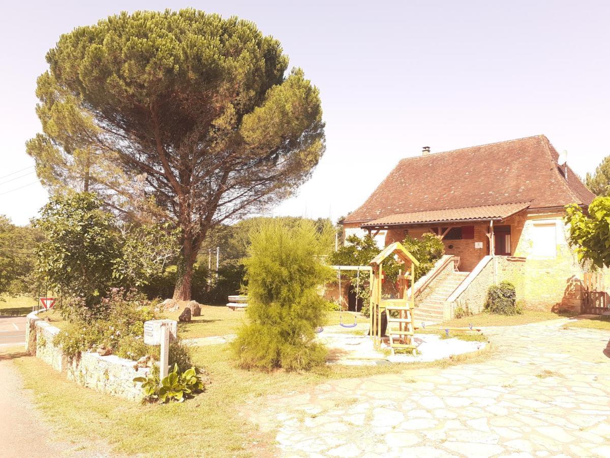 Gite "Las Casitas Du Lot" Dans Le Perigord Frayssinet-le-Gélat Kültér fotó